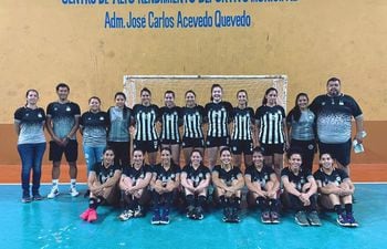 Selección femenina de Santaní, la última en clasificar al Nacional organizado por la Federación de Ñemby.