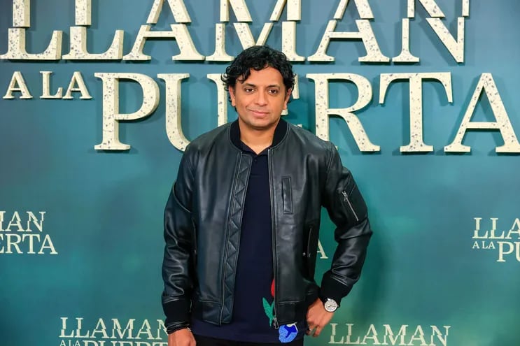 El director de cine indio-estadounidense M. Night Shyamalan durante el estreno de su película "Llaman a la puerta", en Madrid, España.