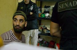 Wael Almoalen, de origen sirio, fue detenido esta madrugada en Luque por microtráfico de cocaína.