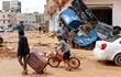 Las lluvias torrenciales y las inundaciones en Libia han dejado un “enorme” número de muertos que podría ascender a miles ya que hay unos 10.000 desaparecidos, dijo la Federación Internacional de Sociedades de la Cruz Roja y de la Media Luna Roja.