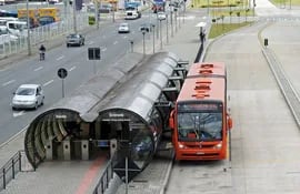 metrobus-curitiba-182315000000-1296449.jpg