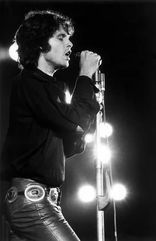 Jim Morrison en el Hollywood Bowl de Los Angeles, 5 de julio de 1968. (Foto: Getty Images)