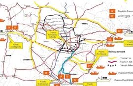 infraestructura-de-transporte-transversal-eje-capricornio-en-linea-de-puntos-figura-el-proyectado-ffcc-bioceanico-de-510-km-del-tramo-paraguayo--201418000000-516175.jpg