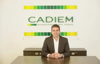 CADIEM es una empresa que se desempeña en el mercado bursátil que hoy celebra 9 años de la creación y promoción del Fondo Mutuo Disponible en Guaraníes. Su director, César Paredes, destaca el crecimiento del producto.