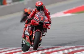 Francesco Bagnaia logró su 17ª "pole" en MotoGP.