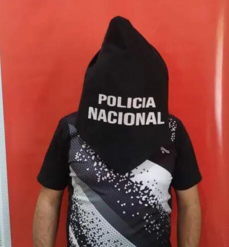 Lali Zárate Rubio, detenido en la comisaría 8° de la ciudad de Capiatá.