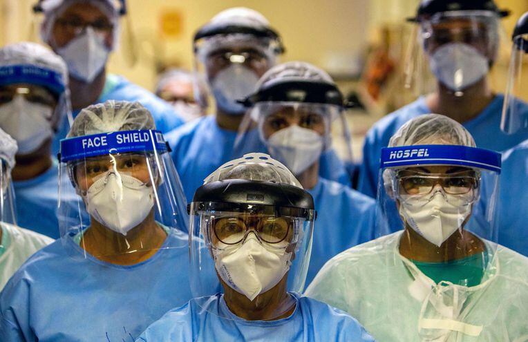 La crítica situación del los médicos en Latinoamérica se agudiza con la pandemia.