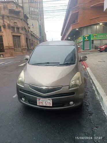 El vehículo utilizado en un asalto en Acahay fue incautado en Asunción.