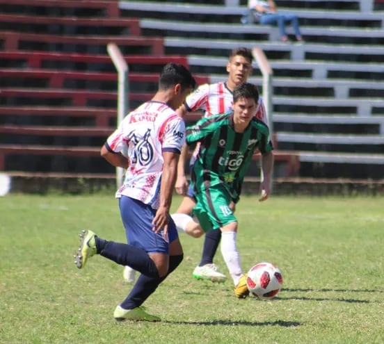 Capitán Figari derrotó a Deportivo Pinozá en la "C".
