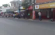 Todos los usuarios del transporte que se encontraban esta mañana sobre Saturio Ríos, ciudad de San Lorenzo, contaron que llevaban esperando más de una hora para poder abordar un colectivo.