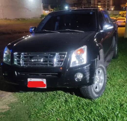 Camioneta robada en Asunción fue hallada en Mariano Roque Alonso gracias al GPS.