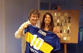 Buenos Aires 2024. Con Paola Elisa Maggiolo y mi camiseta de Boca.