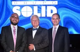 Ing Axel Fuentes, VP Comercial Grupo Solid; Ing Michael Ascoli, fundador y el Ing. Ariel Koll-Nescher, presidente ejecutivo de Grupo Solid.