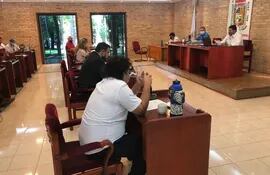 Los concejales finiquitaron este miércoles el aumento salarial y creación de cargos en la Junta Municipal.