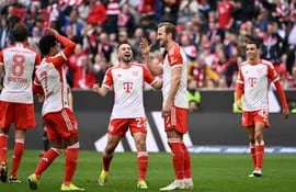 Bayern Munich goleó al Maguncia con tres goles de Harry Kane