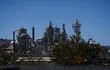 Refinería de petróleo en Wilmington, California.  (AFP)