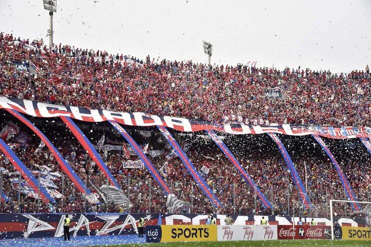 Imponente   el marco de público de Cerro Porteño en La Nueva Olla durante el clásico. Se aguarda igual concurrencia para el juego por Copa  Libertadores.