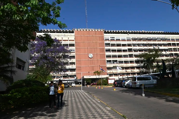 El Hospital Central del IPS, en Asunción.