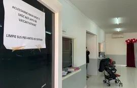 Interior de la USF de la comunidad nativa Ujé Lhavós, en donde la madre de la menor fallecida dijo haber sido desatendida.