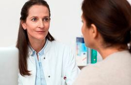 Las consultas médicas anuales son vitales a la hora de prevenir las enfermedades, tales como el cáncer del cuello uterino.