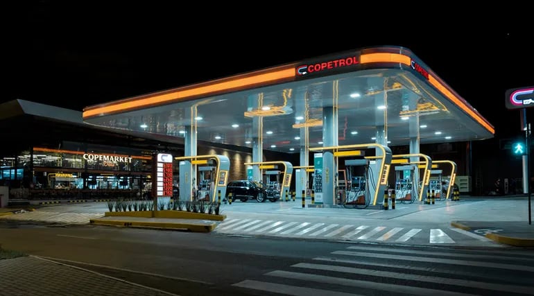 Esta es la moderna estación de servicios que acaba de inaugurar Copetrol en un punto estratégico de la ciudad: Avda. Mcal. López y Avda. San Martín, donde hoy se realiza la promo “Potente” de 18:00 a 19:35.