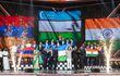 Podio masculino en Chennai 2022, Uzbekistán, Armenia e India 2 Foto Lennart Ootes FIDE