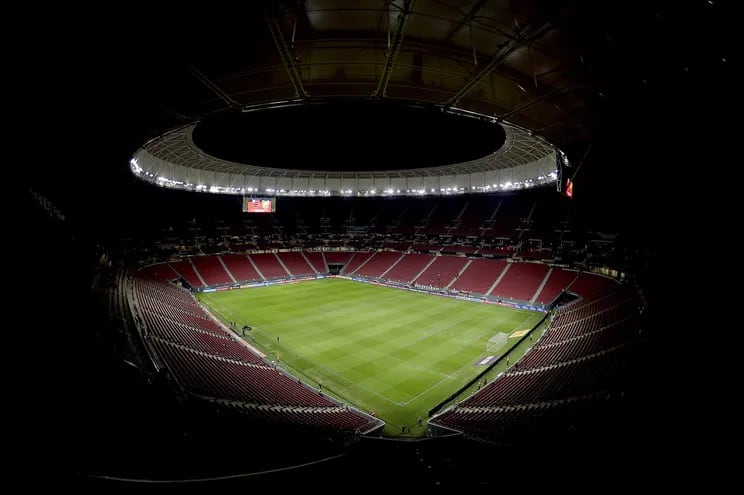 El estadio Mané Garrincha, ubicado en Brasilia, albergará el próximo miércoles 18 el duelo de vuelta de los octavos de final de la Libertadores entre Flamengo y Olimpia, a las 18:15. Foto: Conmebol