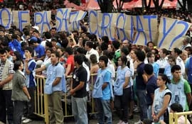 Foto de una de las manifestaciones exigiendo esclarecer la masacre de Curuguaty.