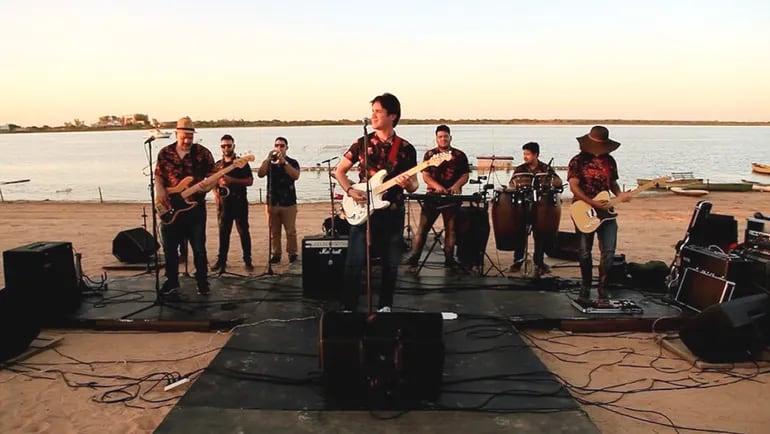 La Costanera de Asunción es uno de los escenarios del videoclip de “Esta noche”, que ya está disponible en YouTube.