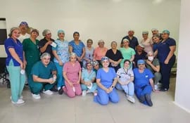 El equipo médico que está trabajando para el programa Mitavy´ara en Villarrica.

San Juan Nepomuceno

27 09 23  Antonio Caballero