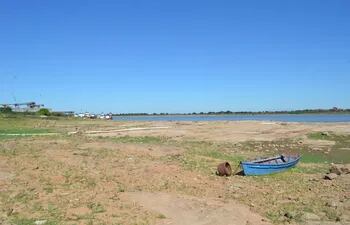 El nivel del río Paraguay es crítico en comparación a lo que se espera en esta etapa del año.