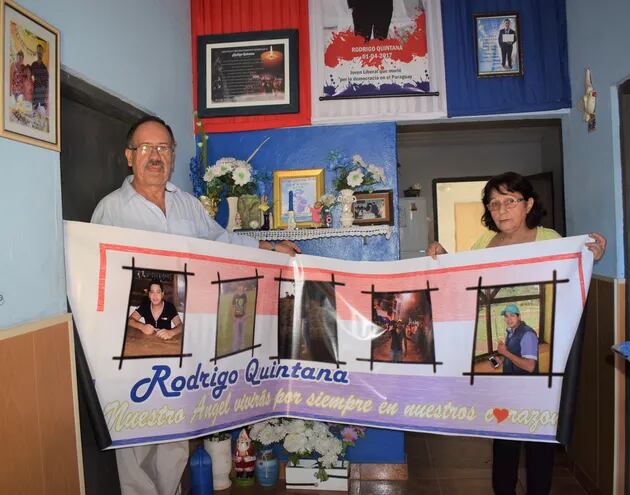 Don Fidelino Quintana y Felicita Arrúa, hoy recuerdan el quinto aniversario del crimen de su hijo