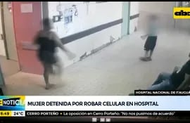 Mujer detenida por robar celular en el Hospital Nacional de Itauguá