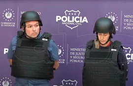 La Policía del Salvador logró capturar a pareja de narcotraficante y a quien la ayudó a esonderse tras estar vinculada en el asesinato del fiscal Marcelo Pecci