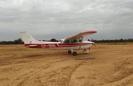 La avioneta robada en horas de la mañana del domingo pasado en Loma Plata.