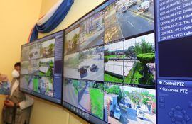 Con 12 cámaras, por ahora, la Policía de Capiatá realiza la vigilancia de zonas consideradas conflictivas en la ciudad.
