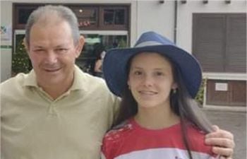 Helen Montiel (15), junto a su padre Abelardo, conforma el team guaraní para las Olimpiadas de Moscú, en julio próximo.