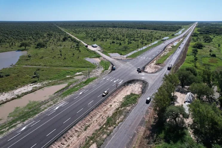 En la zona de Río Negro, la ruta Transchaco ya se encuentra prácticamente lista.