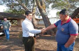 El diputado Benjamín Cantero verificó insitu un campamento del MOPC en Canindeyú donde no tienen combustibles ni repuestos para su flota