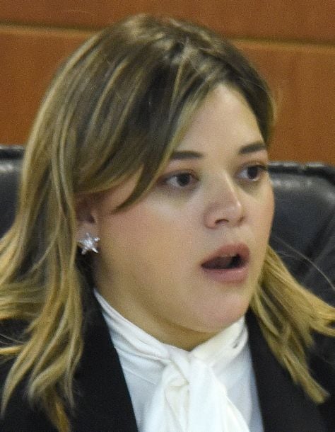 María Fernanda García de Zúñiga, presidenta del Tribunal de Sentencia que absolvió al senador liberal Enrique Salyn Buzarquis.