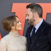 La actriz y cantante estadounidense Jennifer López y el actor Ben Affleck estarían separados debido a una crisis matrimonial.