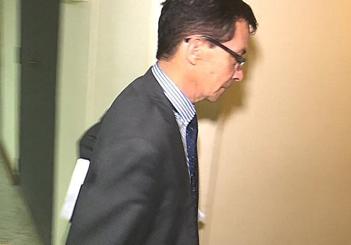 Juez Wilfrido Peralta, quien emitió el fallo contra la directora y el periodista del diario ABC Color.