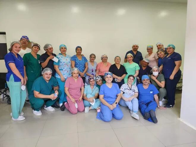 El equipo médico que está trabajando para el programa Mitavy´ara en Villarrica.

San Juan Nepomuceno

27 09 23  Antonio Caballero