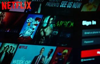 Netflix es uno de los servicios para ver películas en línea que existen en el mundo. Tiene más de 158 millones de suscriptores y se ha convertido, además, en una productora de  películas y series.