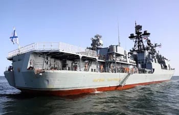 Imagen proveída por el Ministerio de Defensa de Irán en el que se observa a un buque ruso durante uno de los ejercicios militares en el mar Rojo del que también participa China.