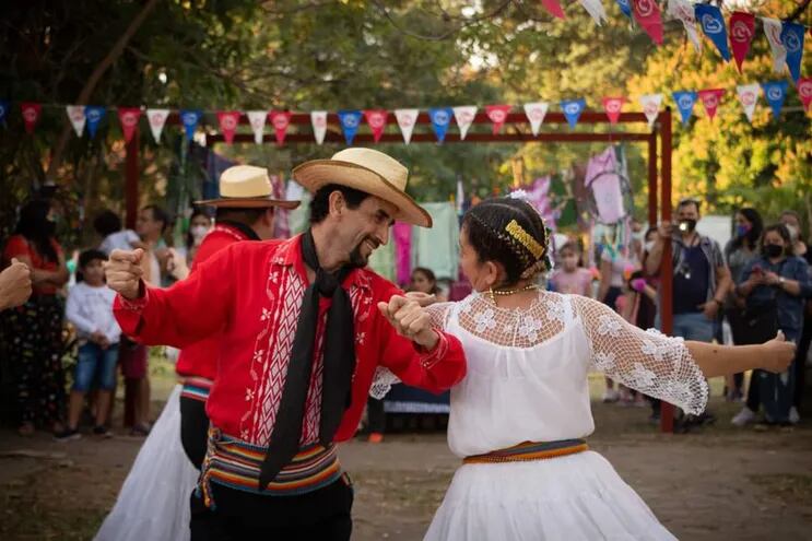 Números de danza y música se podrán disfrutar en la “Feria del Folklore” en la ciudad de Areguá.