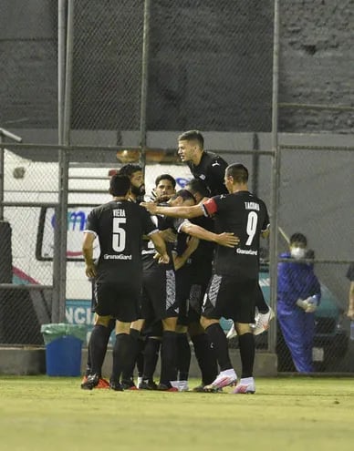 El Guma derrotó por 3-0 a Nacional.