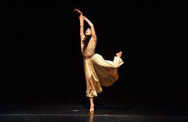 Nastia Goiburú viajará a Brasil a representar a nuestro país y a la Cía. Danza Bethania Joaquinho.