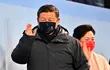 El presidente de China, Xi Jinping (i) y su esposa, Peng Liyuan (d) durante la ceremonia de apertura de los Juegos Olímpicos de Invierno.