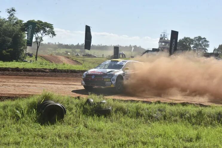Gustavo Saba fue el ganador en el Rally Trans-Itapúa